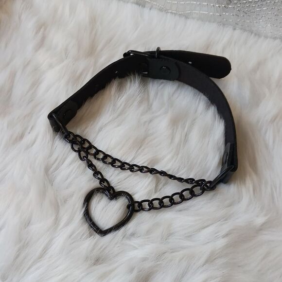 BLACK Chain Choker Collar, Punk Love Heart Shaped Choker Necklace, Gothic Ch… - Picture 7 of 12